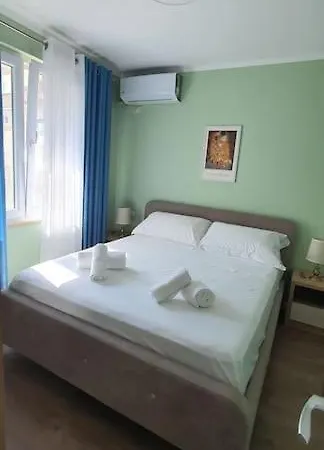 Center Peak Apartment Tirana